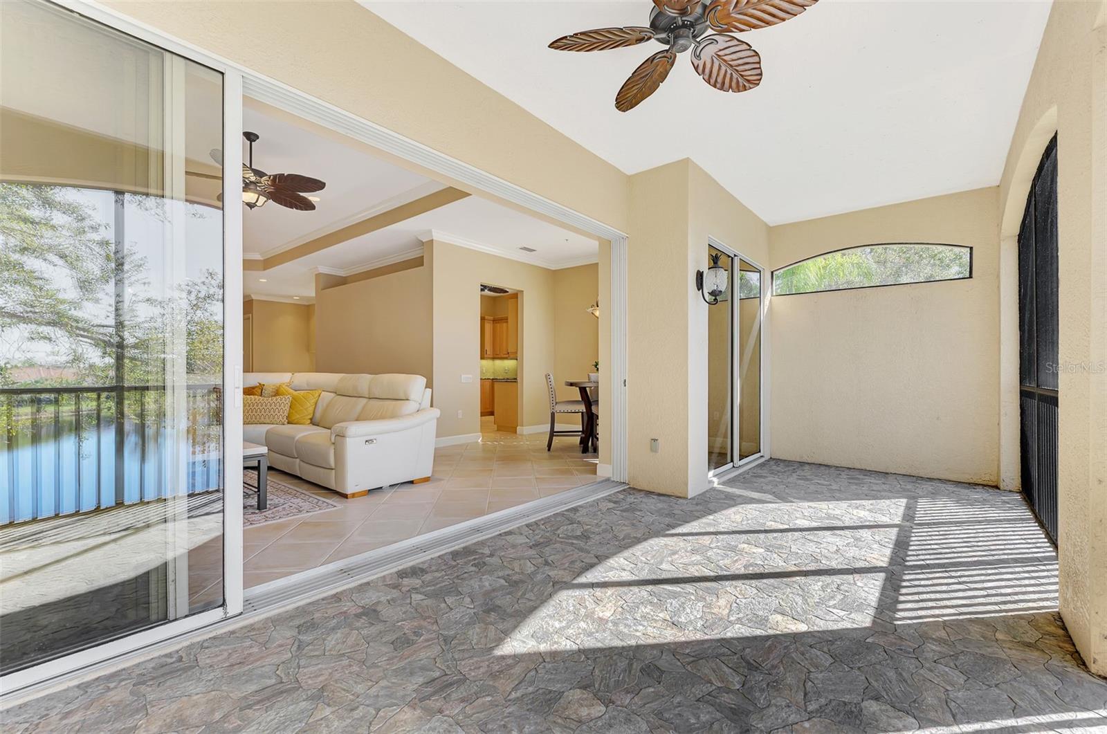 BOTANICA PARISIENNE GARDENS - Residential