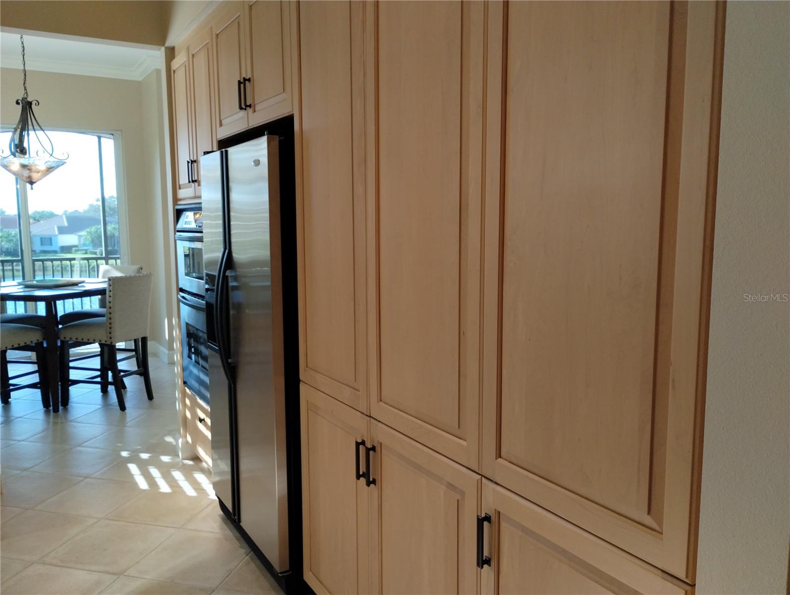 PARISIENNE GARDENS - Residential