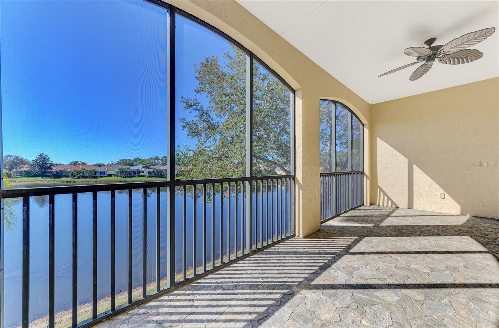 BOTANICA PARISIENNE GARDENS - Residential