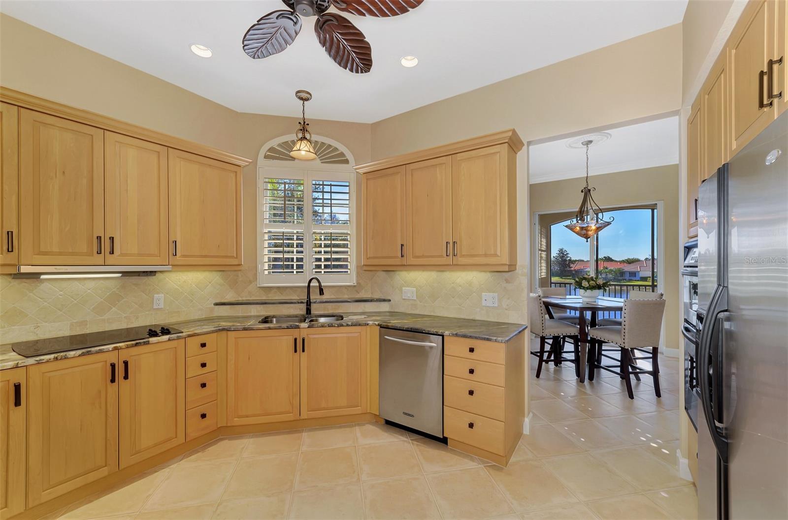 BOTANICA PARISIENNE GARDENS - Residential