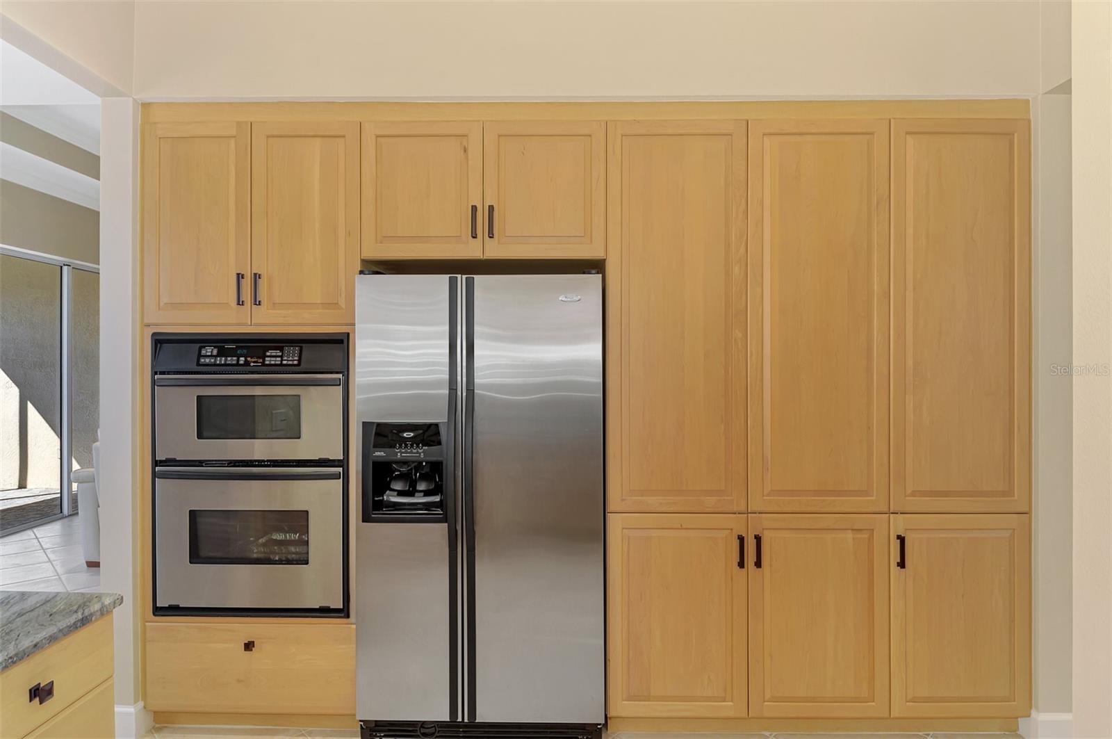 BOTANICA PARISIENNE GARDENS - Residential