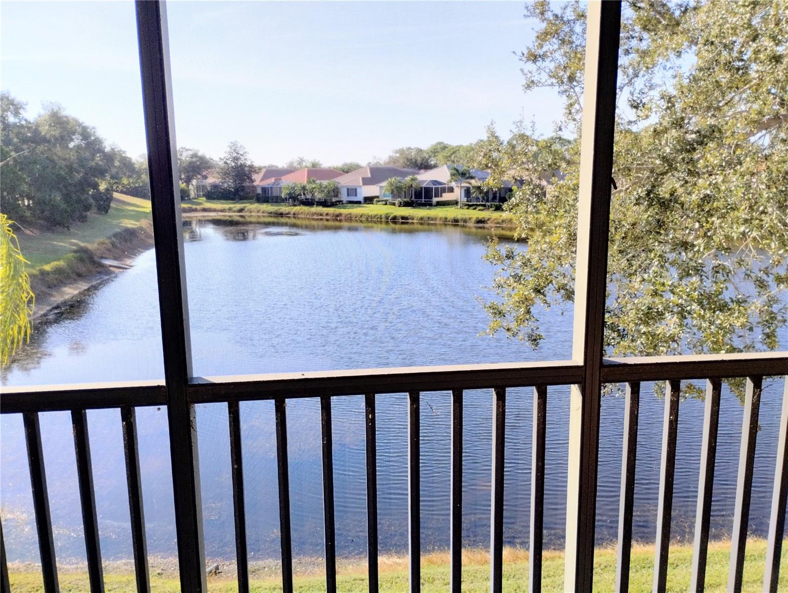 PARISIENNE GARDENS - Residential