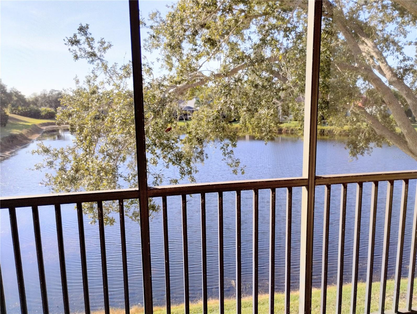 PARISIENNE GARDENS - Residential