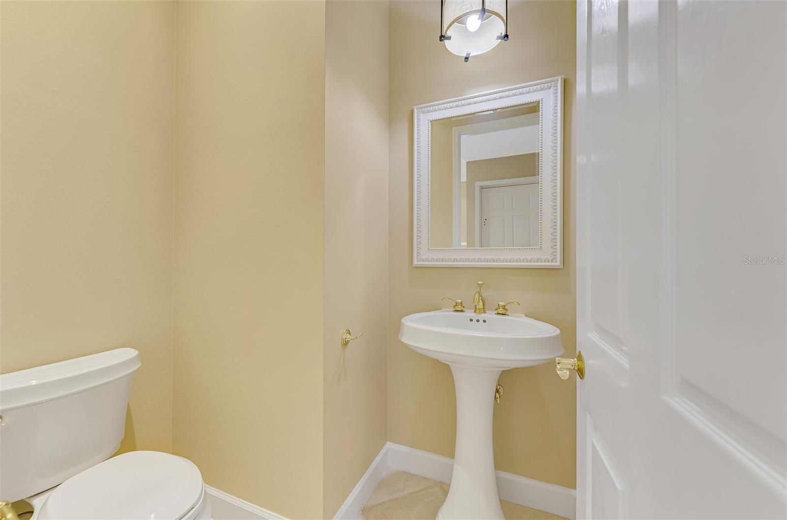 BOTANICA PARISIENNE GARDENS - Residential