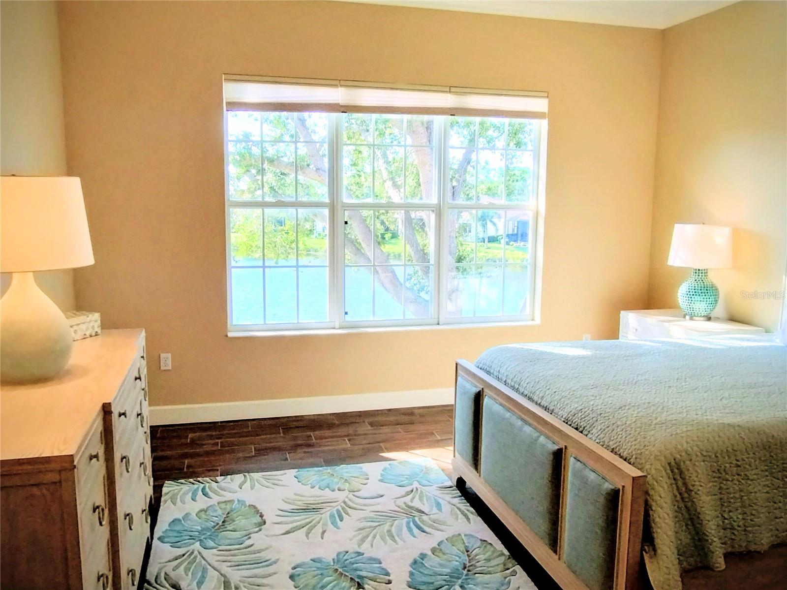 PARISIENNE GARDENS - Residential