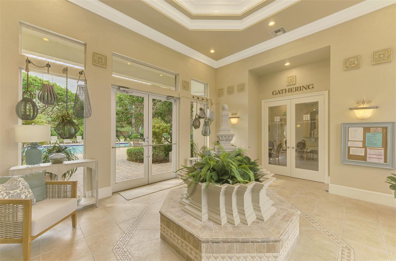 BOTANICA PARISIENNE GARDENS - Residential