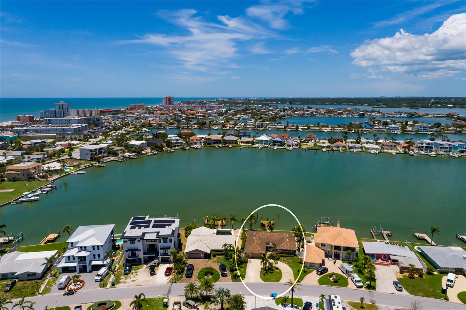 208 BATH CLUB BOULEVARD N