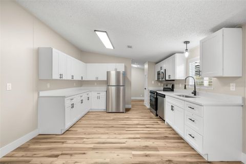 Tiny photo for 11330 NE 84th Court, Bronson, FL 32621 (MLS # OM724954)