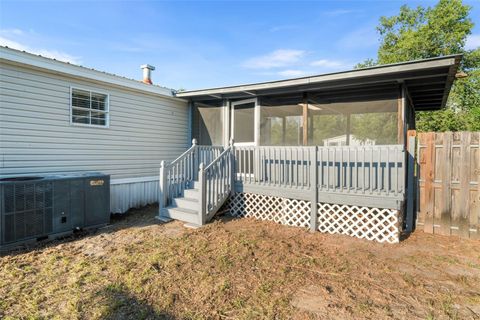Tiny photo for 11330 NE 84th Court, Bronson, FL 32621 (MLS # OM724954)