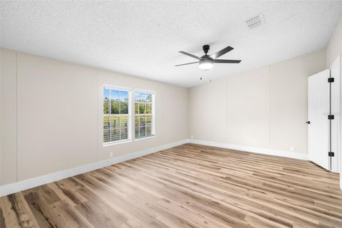 Tiny photo for 11330 NE 84th Court, Bronson, FL 32621 (MLS # OM724954)