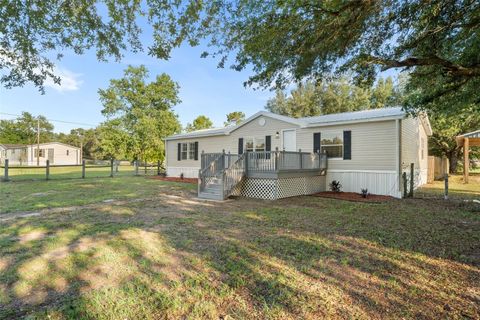 Tiny photo for 11330 NE 84th Court, Bronson, FL 32621 (MLS # OM724954)