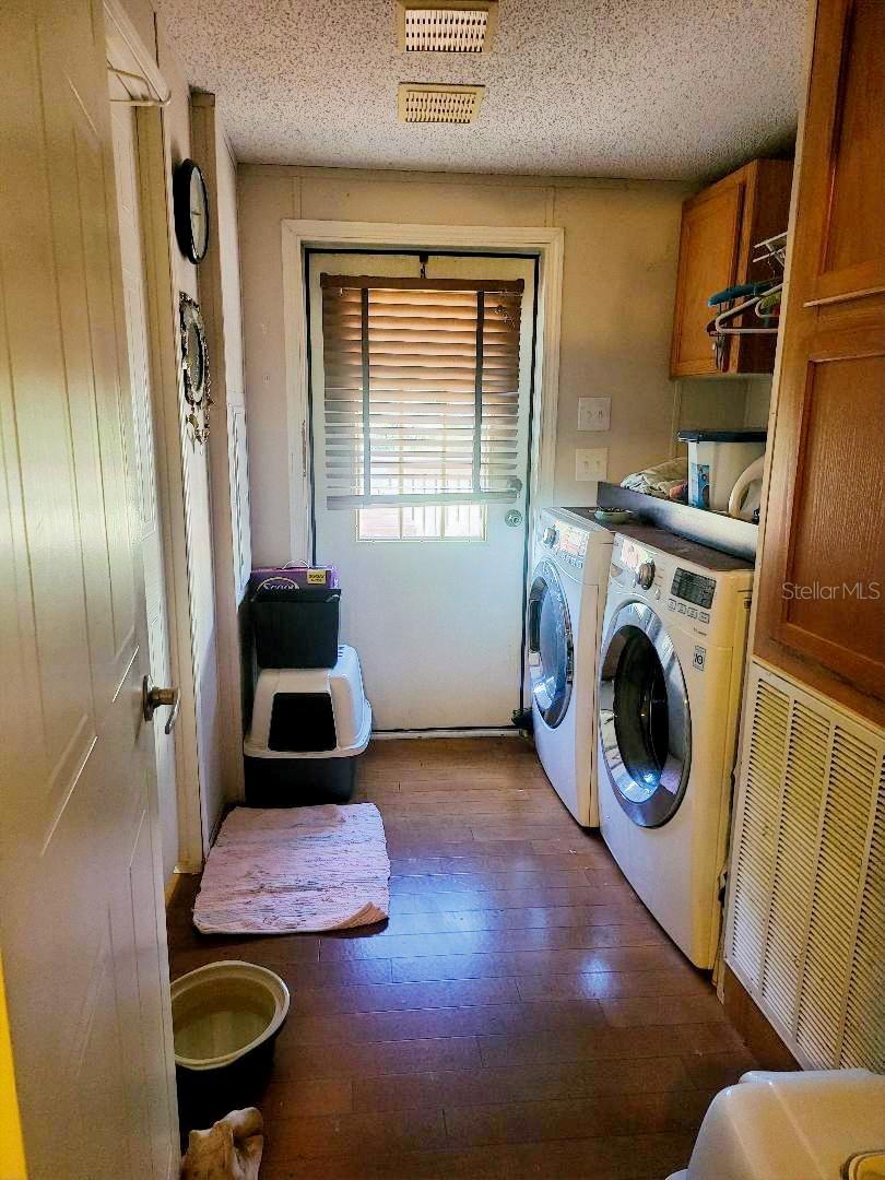 COUNTRY TRAILS PH 05 - Residential