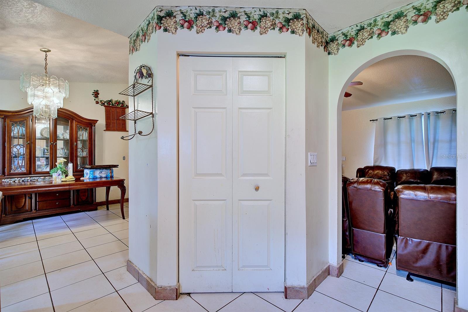 GOLFVIEW ACRES SUB - Residential