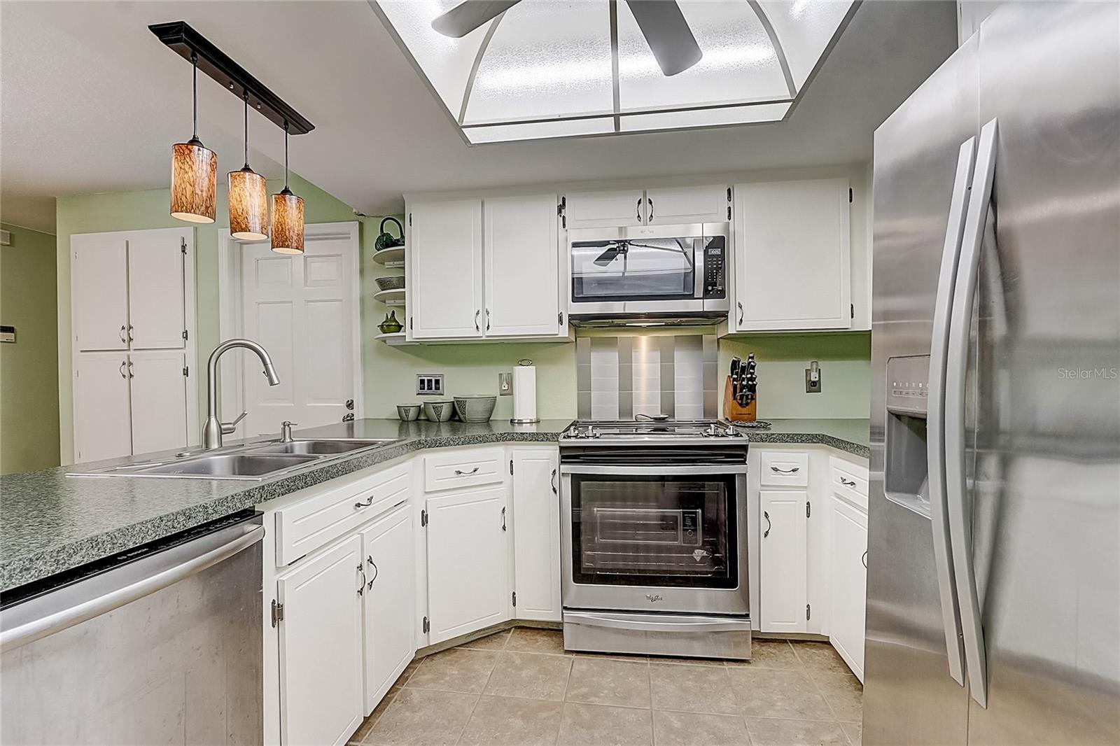 ERROL ESTATE - Residential