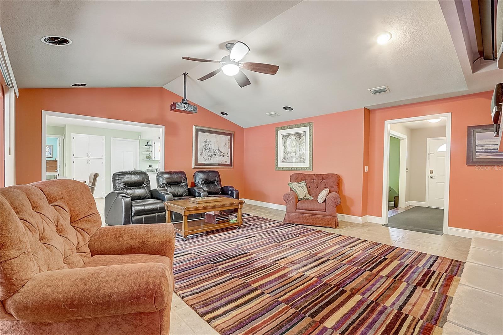 ERROL ESTATE - Residential