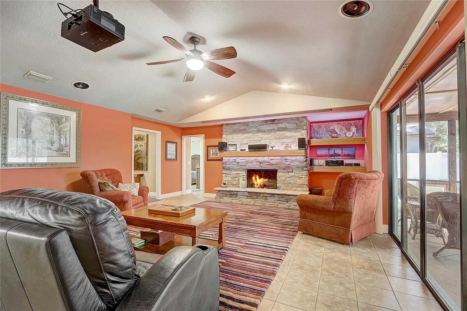 ERROL ESTATE - Residential