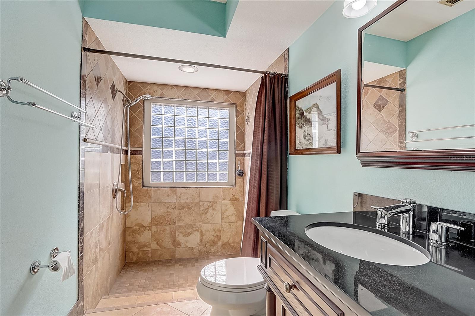 ERROL ESTATE - Residential