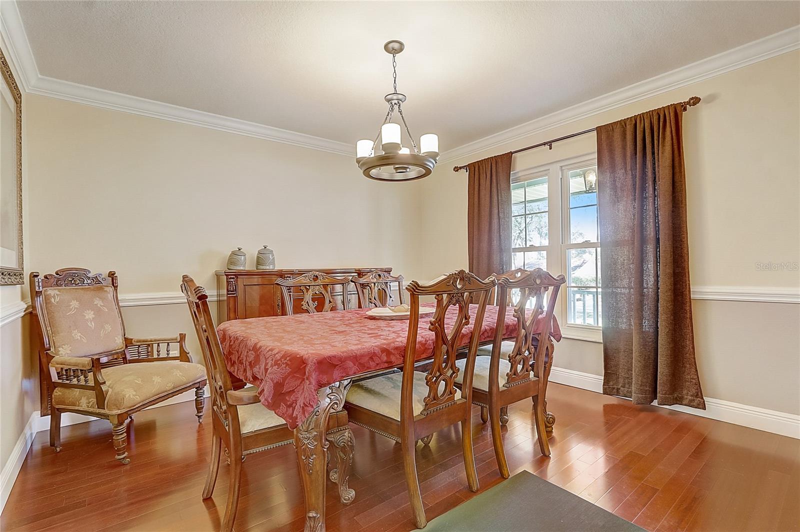 ERROL ESTATE - Residential