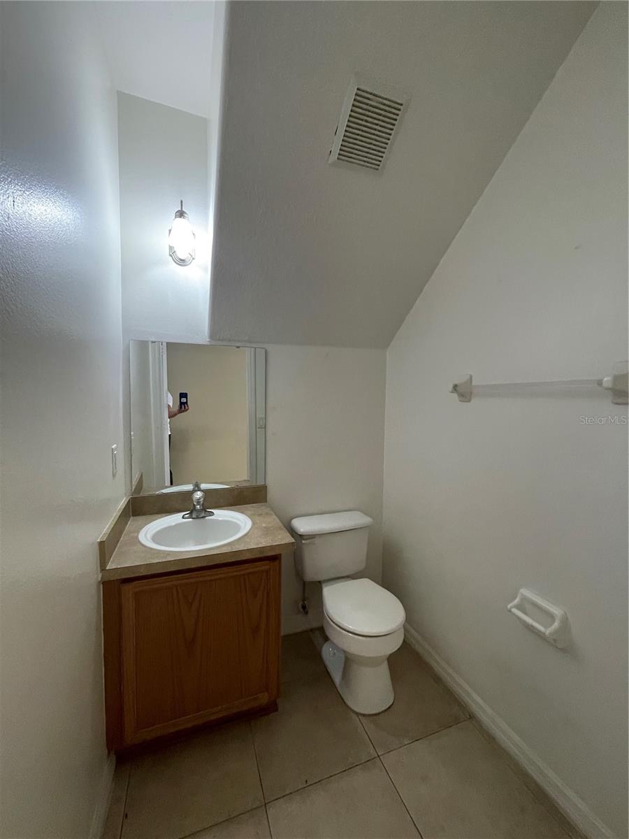 RESERVE/LAKEVIEW CONDO - Residential