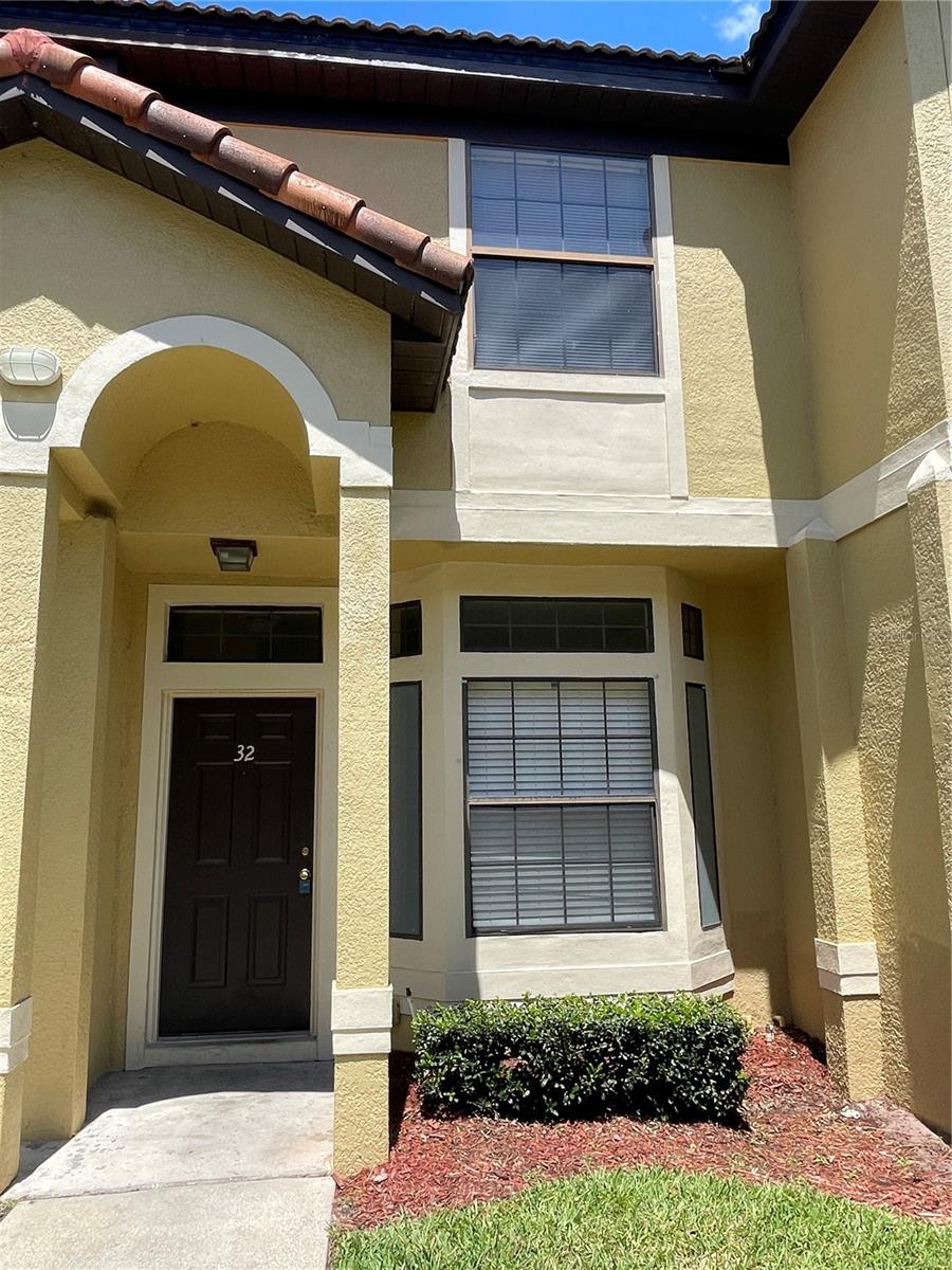 RESERVE/LAKEVIEW CONDO - Residential