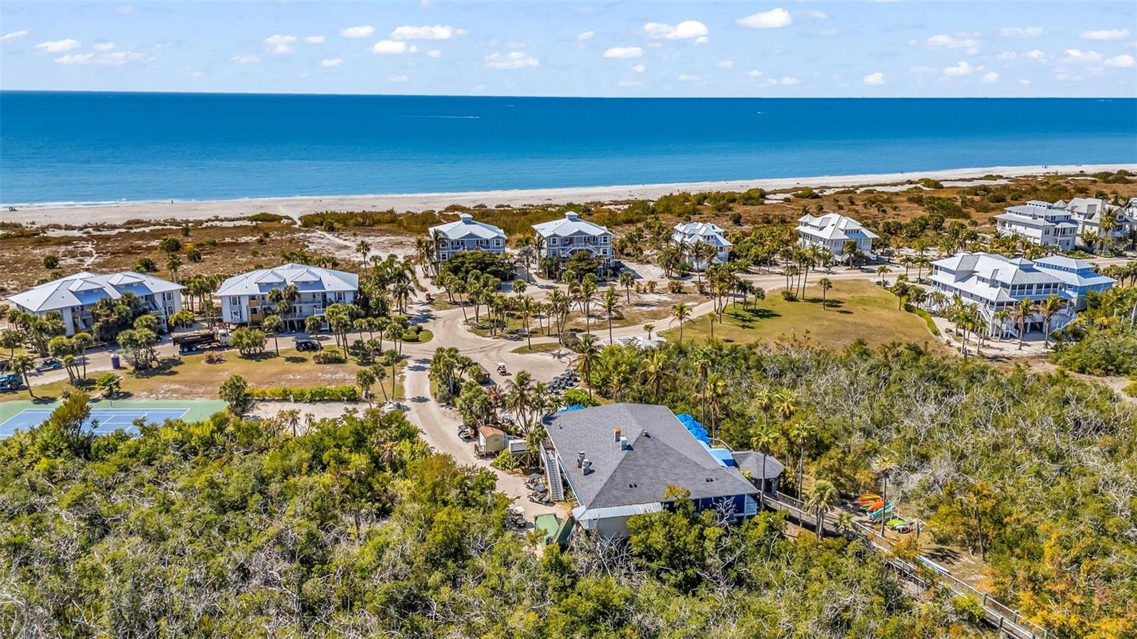 BEACH VILLAS BLDG 33 - Residential