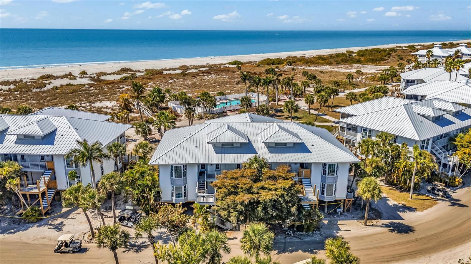 BEACH VILLAS BLDG 33 - Residential