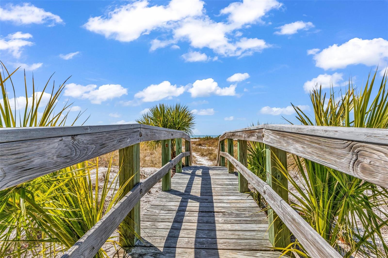 BEACH VILLAS BLDG 33 - Residential