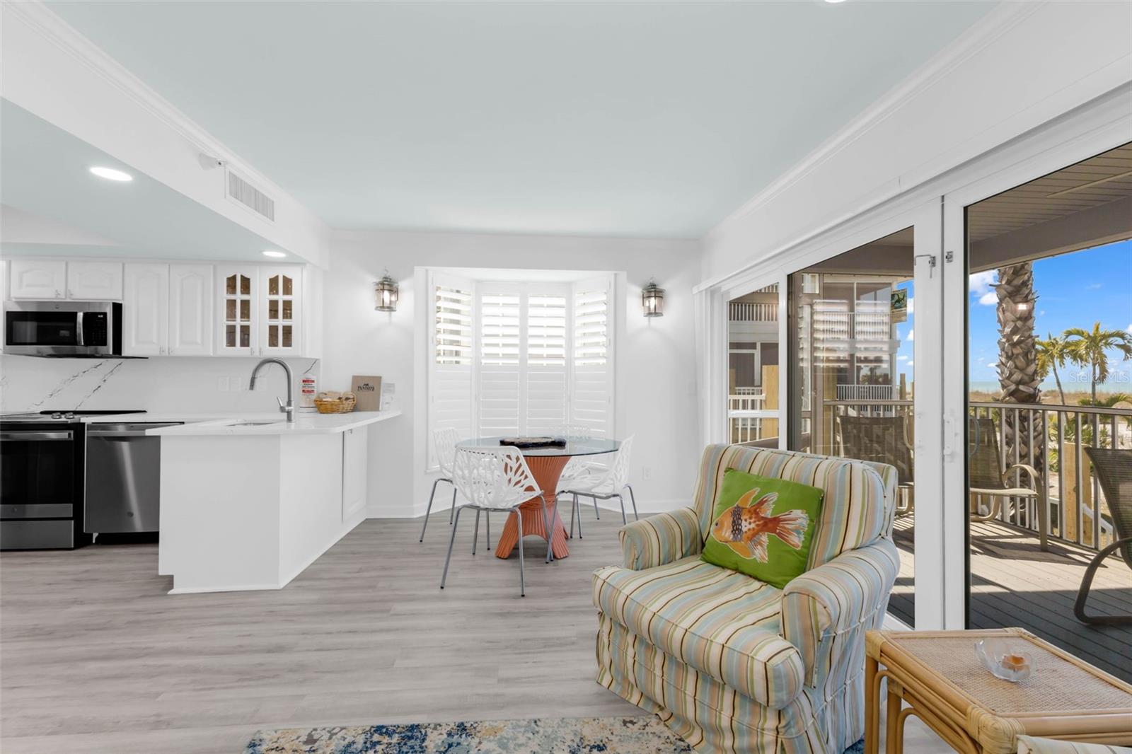 BEACH VILLAS BLDG 33 - Residential