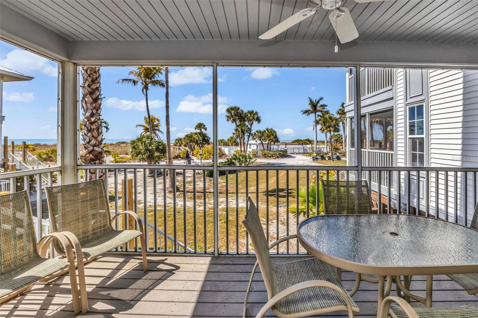 BEACH VILLAS BLDG 33 - Residential