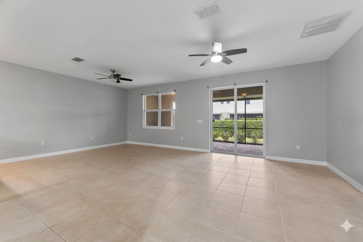 1264 RISERVA LANE