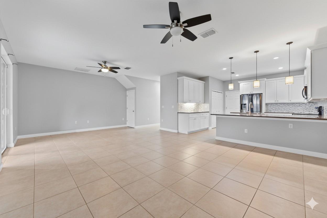1264 RISERVA LANE