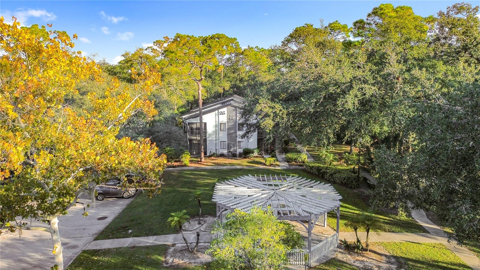 RESERVE AT WEKIVA BEND A CONDO - Residential