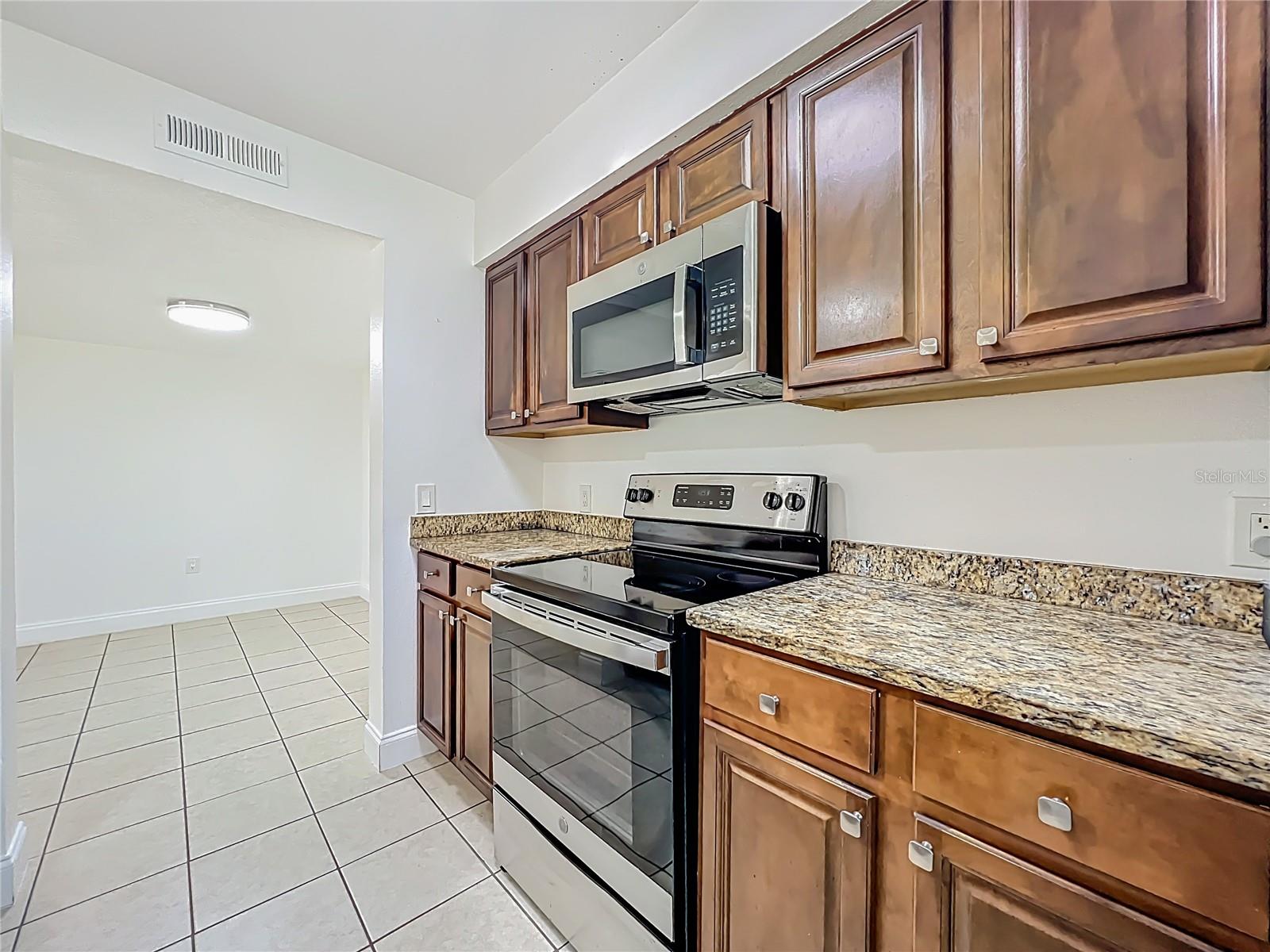 RESERVE AT WEKIVA BEND A CONDO - Residential