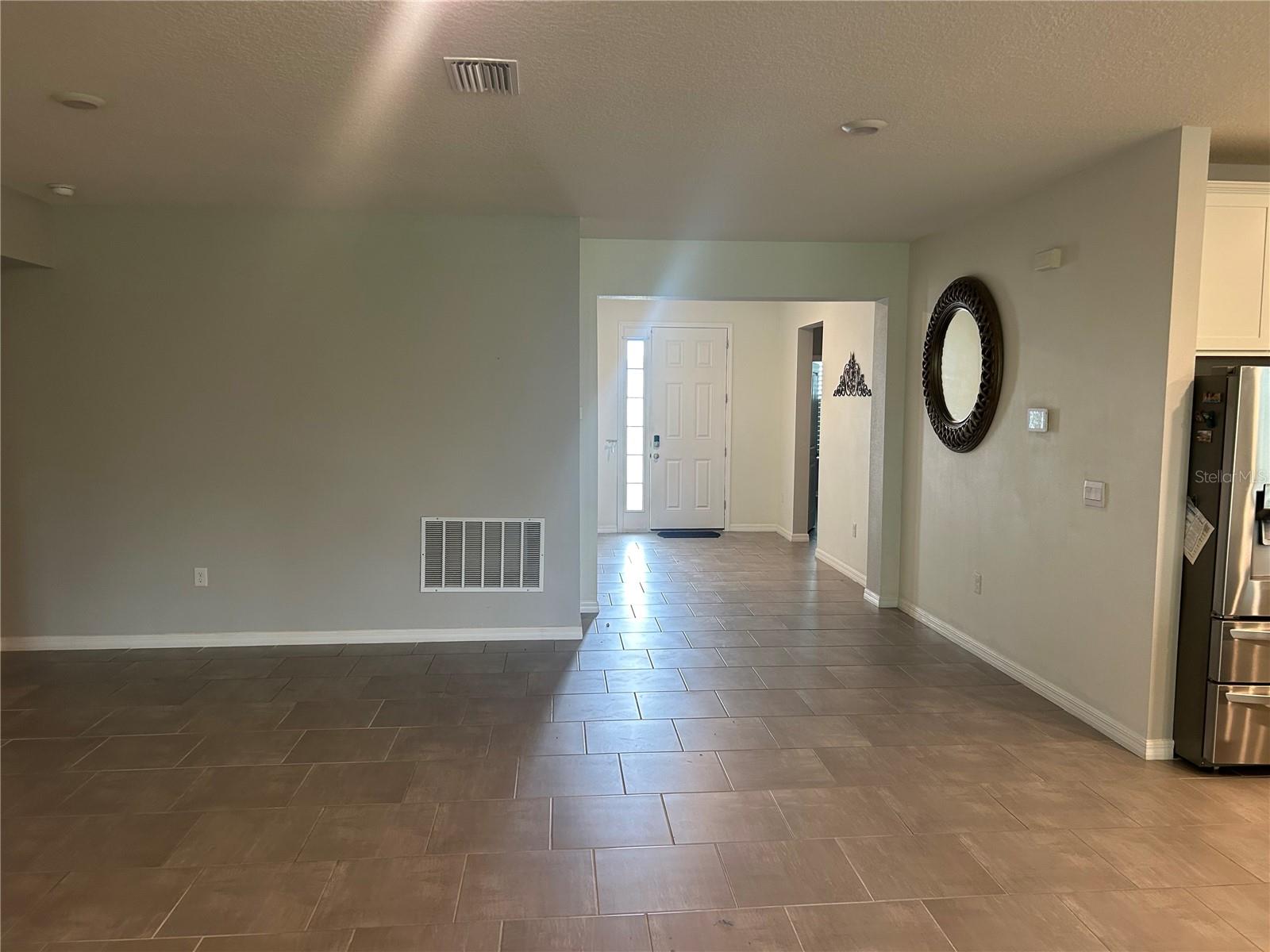 SILVERADO RANCH SUB - Residential Lease