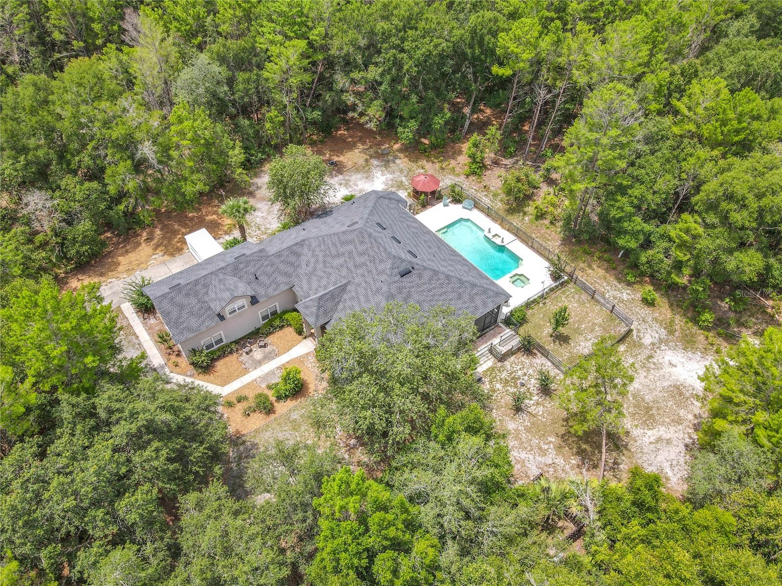 700 VALLEY STREAM DRIVE