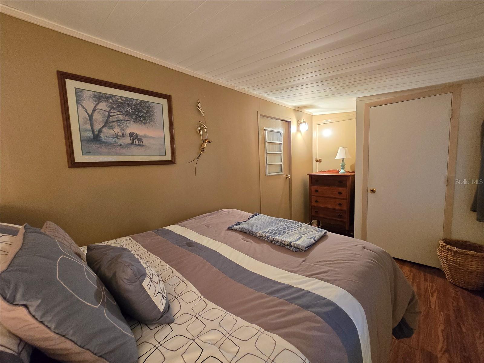 PINE GROVE PARK BLKS 11 & 12 REP - Residential