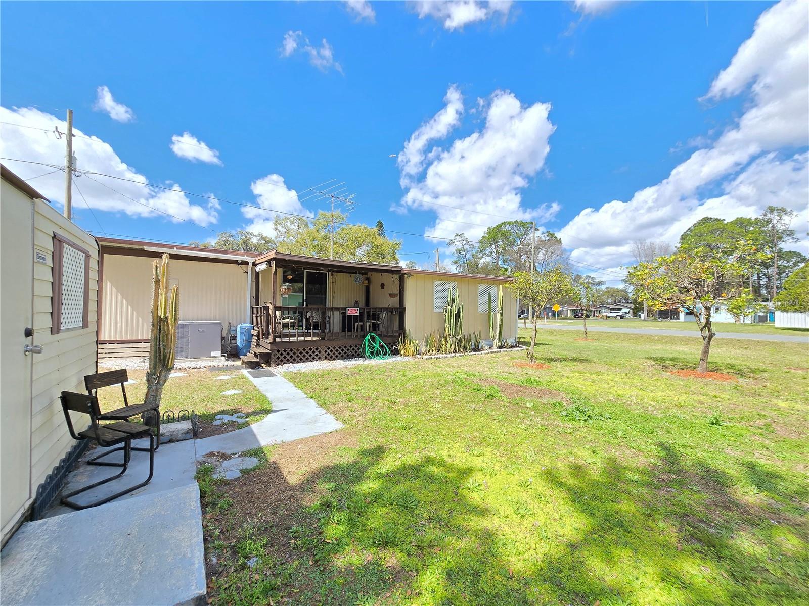 PINE GROVE PARK BLKS 11 & 12 REP - Residential