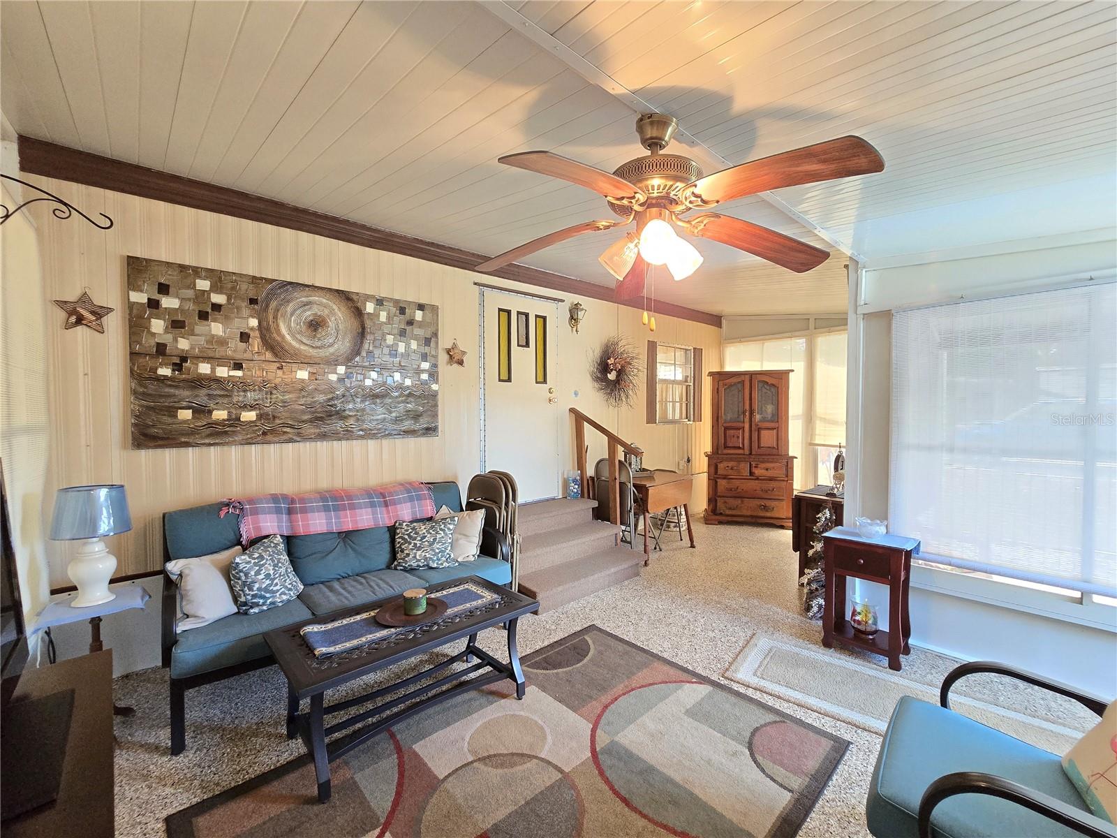 PINE GROVE PARK BLKS 11 & 12 REP - Residential