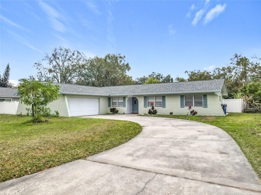 Photo of 1818 Irlo Drive, Kissimmee, FL 34741 (MLS # O6378442)