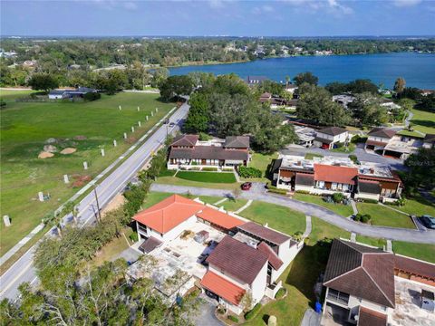 A home in LAKELAND