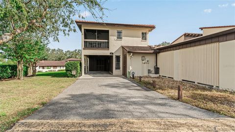 A home in LAKELAND