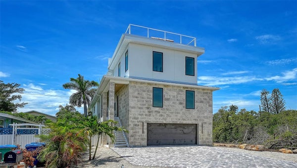 2908 AVENUE B, HOLMES BEACH, FL 34217 - Image 58d41997399f7d2b89b2cb9cb94bcd38/4137426025