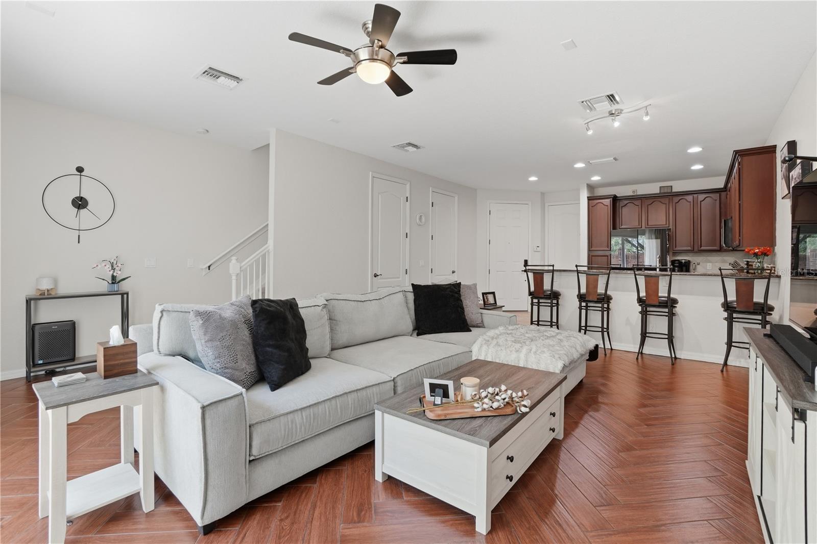 ISLES OF OVIEDO - Residential