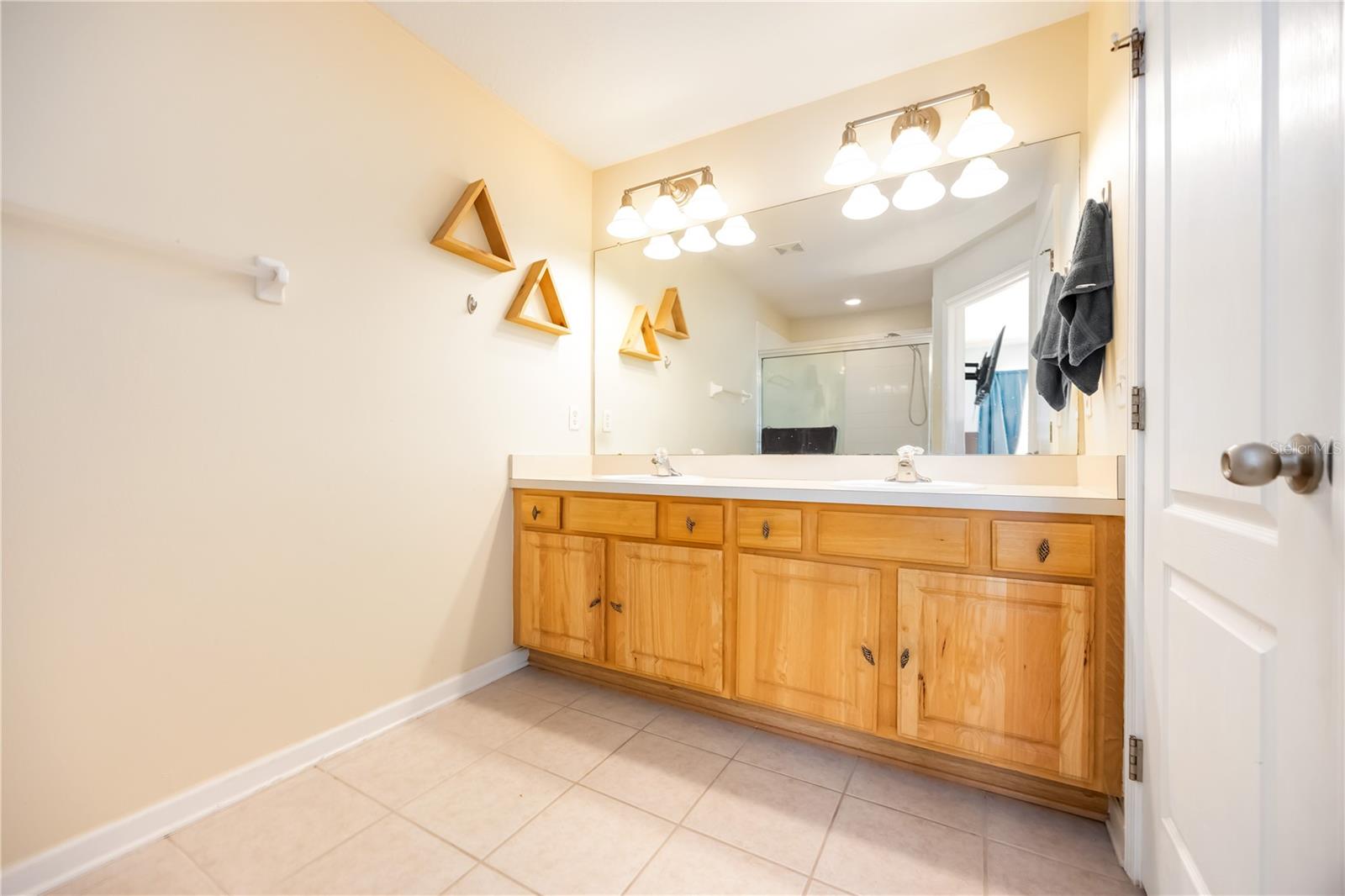 SABAL BAY PH 4 - Residential