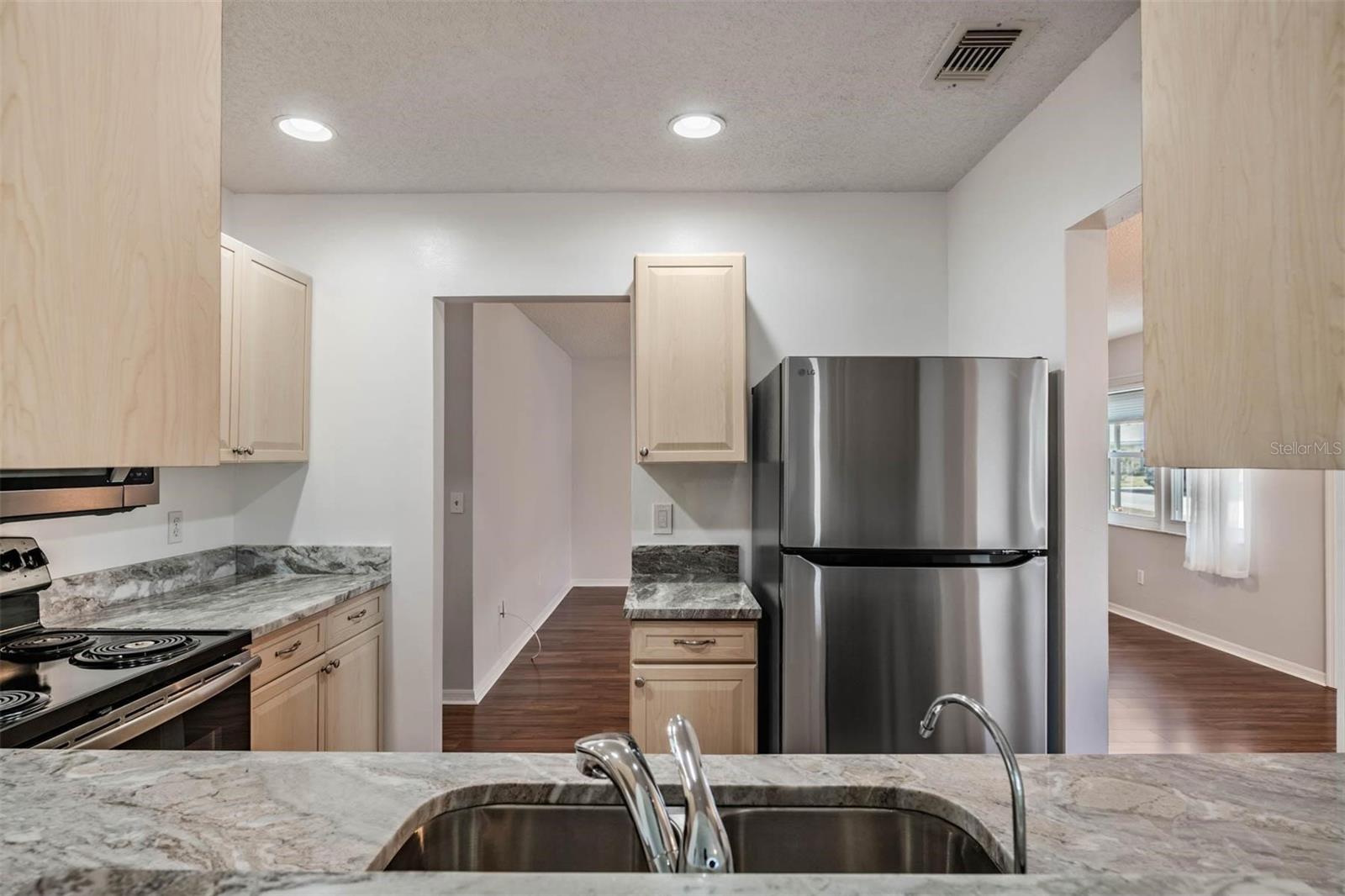 GLOUCESTER H CONDO - Residential