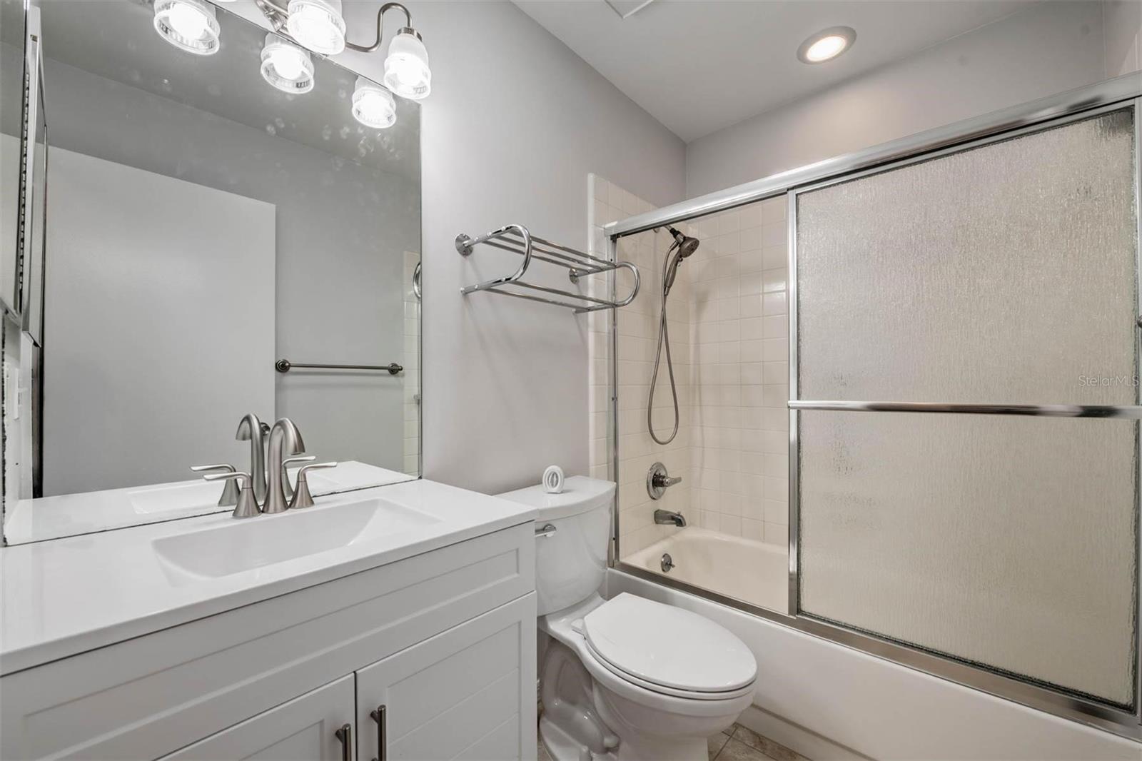 GLOUCESTER H CONDO - Residential