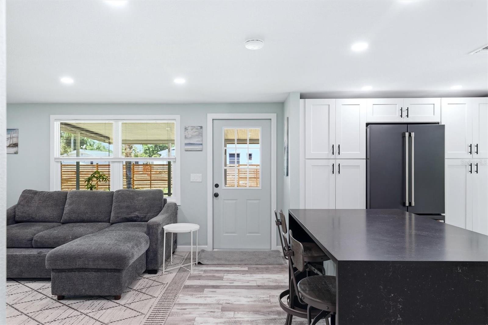 SHADY OAKS - Residential