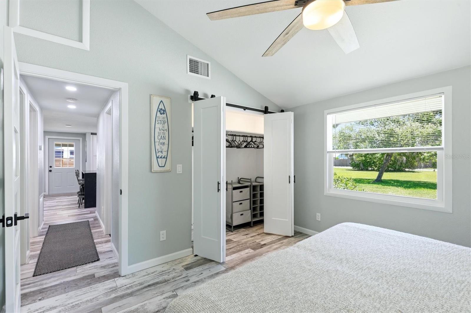 SHADY OAKS - Residential