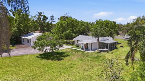 Photo of 4300 Eastern Parkway, Sarasota, FL 34233 (MLS # N6144098)