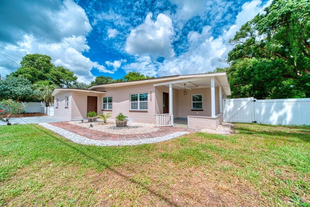 Photo of 3338 Ontario Avenue, Orlando, FL 32806 (MLS # S5157320)